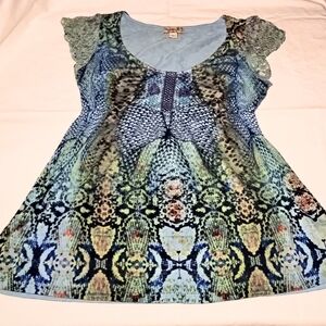Stylish Blue and Green Women's Top
